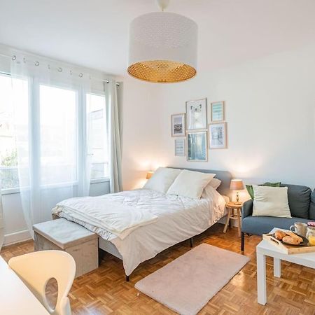Suresnes : Appart Cosy Au Pied De Paris La Defense Appartamento Esterno foto