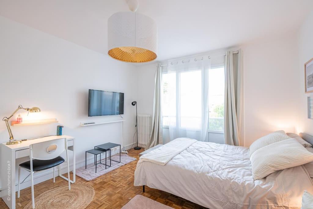 Suresnes : Appart Cosy Au Pied De Paris La Defense Appartamento Esterno foto